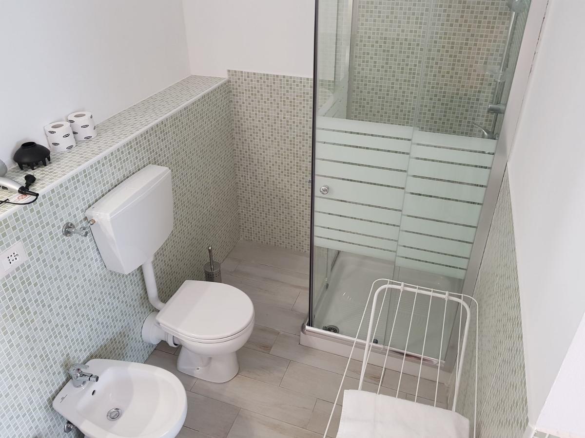 Duna Camere Con Bagno Lido Adriano Εξωτερικό φωτογραφία